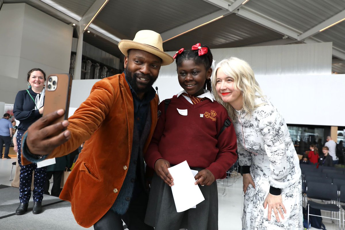 LDN_pressoffice's tweet photo. Children from across the capital have created amazing artwork inspired by the Fourth Plinth in Trafalgar Square &amp; today the winners of the 13th Fourth Plinth Schools Awards were announced by artist @kambalu_s and @JustineSimons1 at City Hall https://t.co/QNx1Ok9oT8