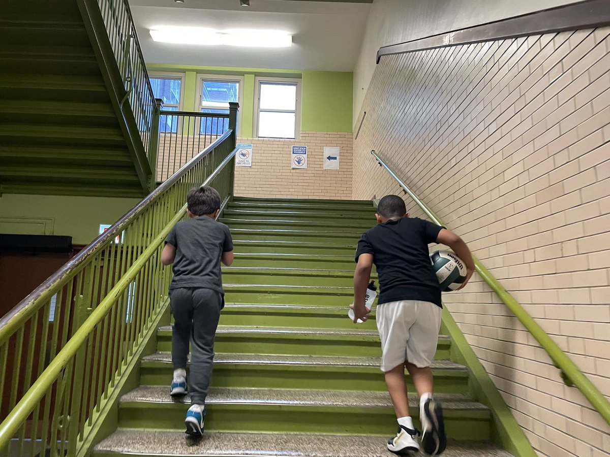 CoachLoGalbo's tweet image. Future @LaneTech1440 classmates (my son &amp;amp; principal’s son) going to watch boys vball.  I am proud to serve with a leader like Edwina Thompson that leads with a servant heart.

NOTE: she left Lane to go watch our girls water polo team win the City Championship! #GoLaneGo🔰