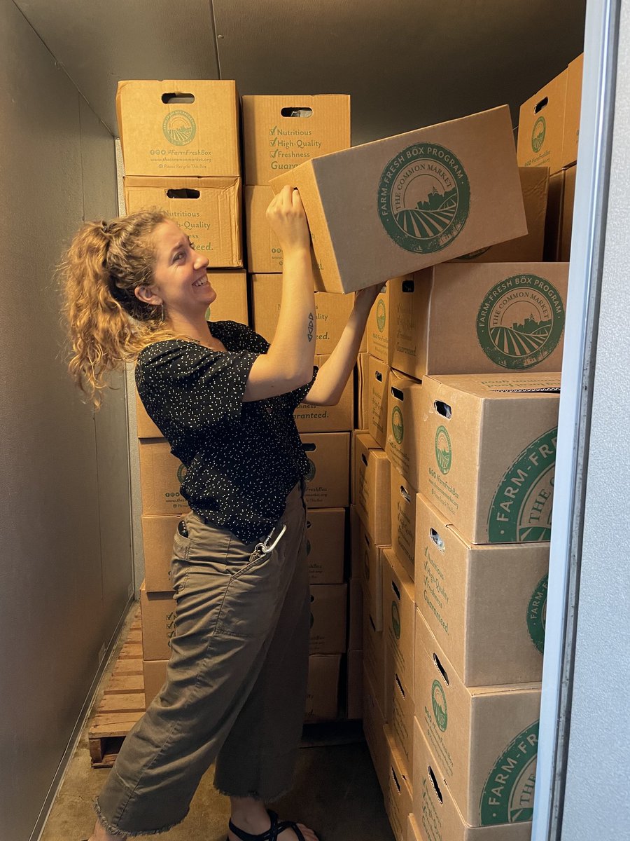 TexasLocalFood's tweet image. Loading fresh Texas veggie for ⁦@ELGINISD_ACE⁩ from ⁦@TheCommonMarket⁩ today! ⁦@ElginChamber⁩