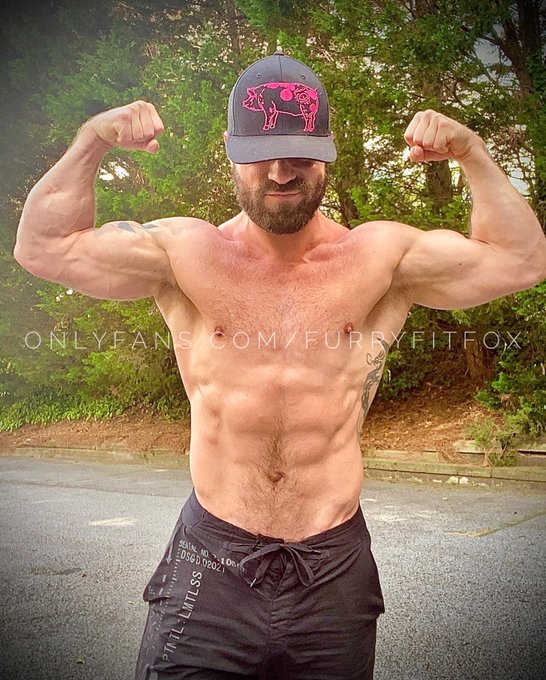 Today&rsquo;s #ThristTrap post is brought to you by @nastypig and the letter K 🐷💁🏼&zwj;♂️&hellip;like my hat? 😜💪🏻🔥   🌐https://t<a href="/tag/thristtrap"class="tags">#ThristTrap</a><a href="/tag/muscles"class="tags"><span>#muscles</span></a><a href="/tag/gayjock"class="tags"><span>#gayjock</span></a><a href="/tag/gaymuscles"class="tags"><span>#gaymuscles</span></a><a href="/tag/musclegay"class="tags"><span>#musclegay</span></a><a href="/tag/gayonlyfans"class="tags"><span>#gayonlyfans</span></a>