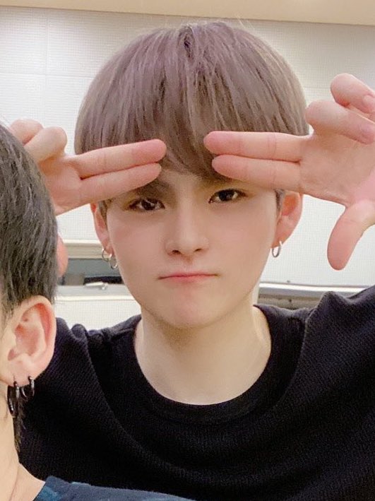 thxo99's tweet photo. 애기뚱감자 ㅋㅋ https://t.co/RSRfSgNCX0