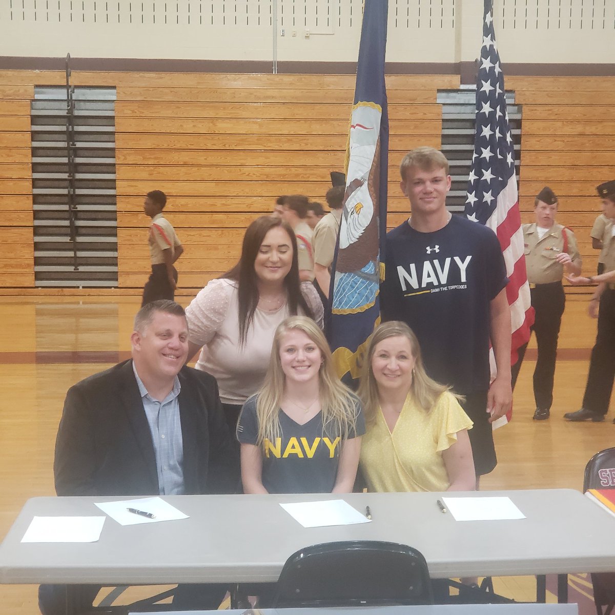 T_Rex138's tweet photo. Lady Spartan Hoops is excited to see @kingsley252 on Military signing day to go to the Navy and work on becoming a Nurse!
Proud of your commitment and know you will be GREAT!
#TakeRespect
@SVHS_Athletics1 @SunValleyHSNC @UCHOOPS @USNavy @EnquirerJournal @UCPSNCAthletics https://t.co/IpZqm4vOgX