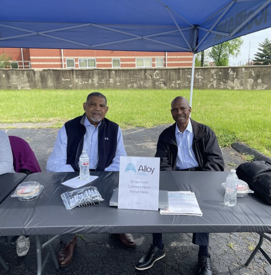 AlloyDevCo's tweet photo. Supporting Avondale small businesses
#smallbusiness #economicdeveloment #hamiltoncountyoh https://t.co/1daeguYYr5