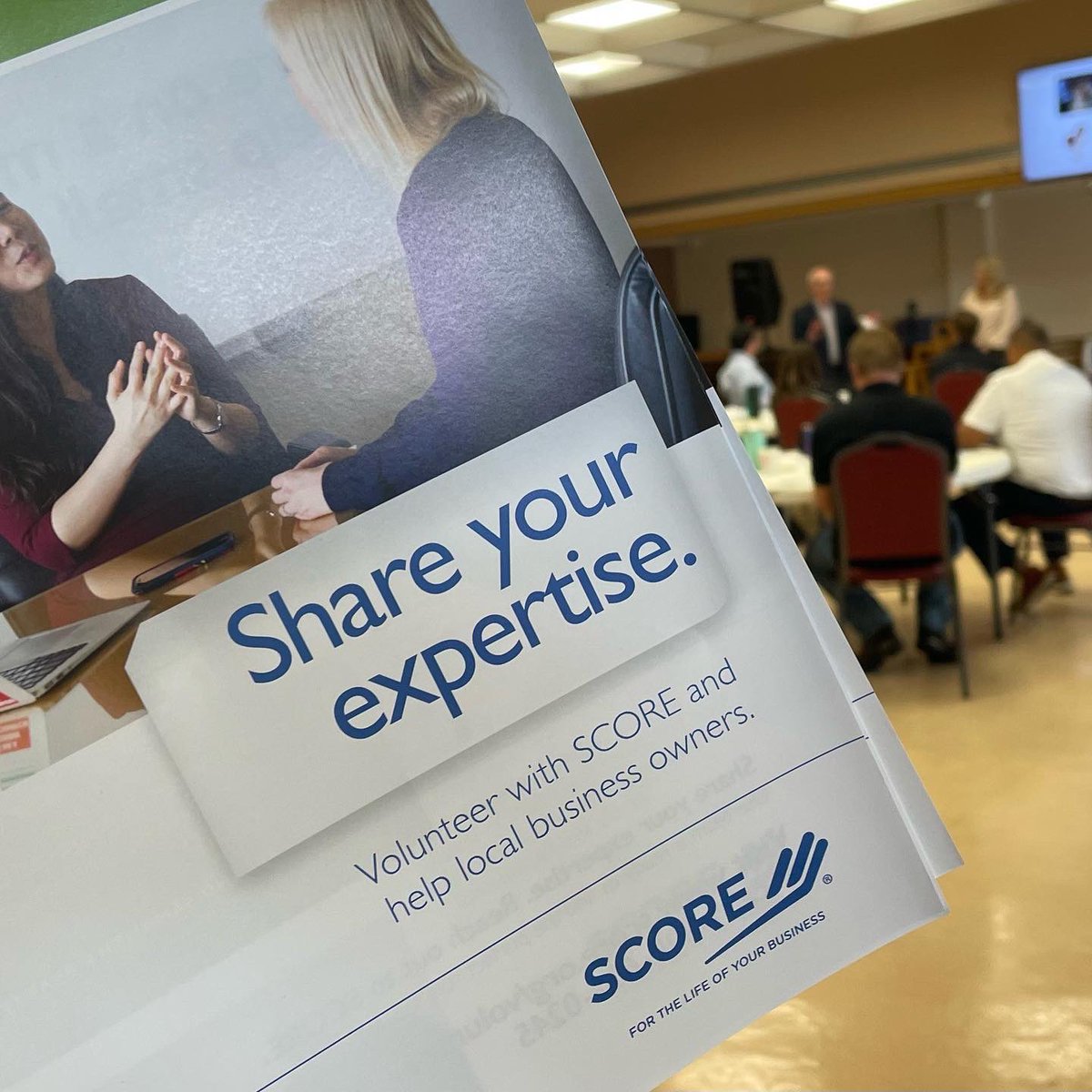 SCOREChapter87's tweet image. It’s a wonderful morning at the Ormond Beach Leadership Program #leadership #volusia #score #scorementors @SheilaSlick our Volusia/Flagler Co-Chair at the expo.  #communityoutreach