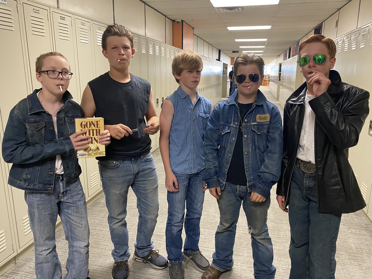 StacyBehrends's tweet photo. Outsiders Day 2022- love these kids and love @se4realhinton for her timeless classic! https://t.co/9HiAWJbkh8
