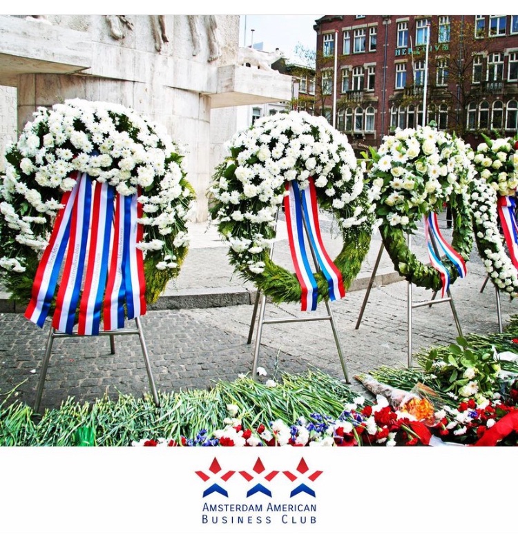 Today we commemorate National Remembrance Day, #Dodenherdenking, in the #Netherlands. 
We remember and honor all of the soldiers and civilians who died in WWII and other conflicts, with 2 minutes of silence at 8pm.
#nationalremembranceday #4mei #4may #veterans #aabc #damsquare