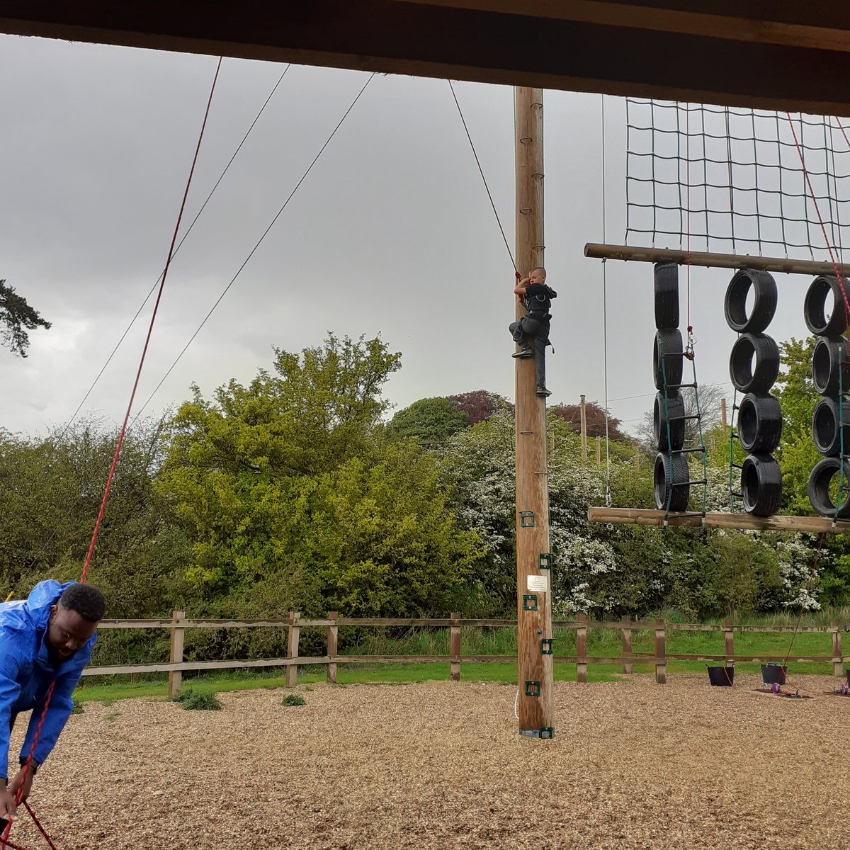 MrsDand4A's tweet photo. Such brave children pushing themselves and facing their fears.@BramleyJunior https://t.co/9jksBzzKQf