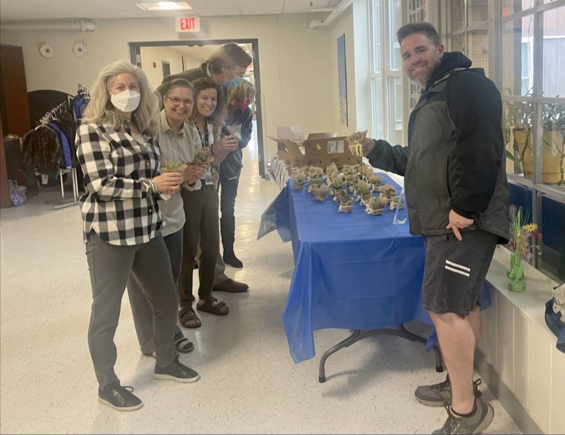 rsu_26's tweet photo. We are celebrating “Wonderful Wednesday” at Asa for staff and teacher appreciation week.  The Asa PTO partnered with Mainely Succulents in Orono to provide each member of the Asa team with a beautiful succulent.
#AsaStaff
#AsaParents
#Asamazing!
#GoRiots! https://t.co/Ljy8HlmvXM