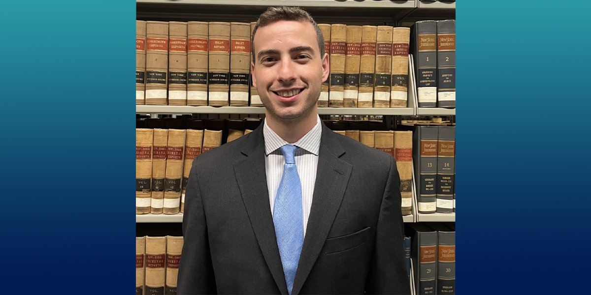 Third-year Hofstra Law student Jason Morrin discusses his passion for sports law, his Hofstra Law family legacy, and his time in the Dispute Resolution Society. Read his full story: bit.ly/3scvVkO #HofstraLawStudents