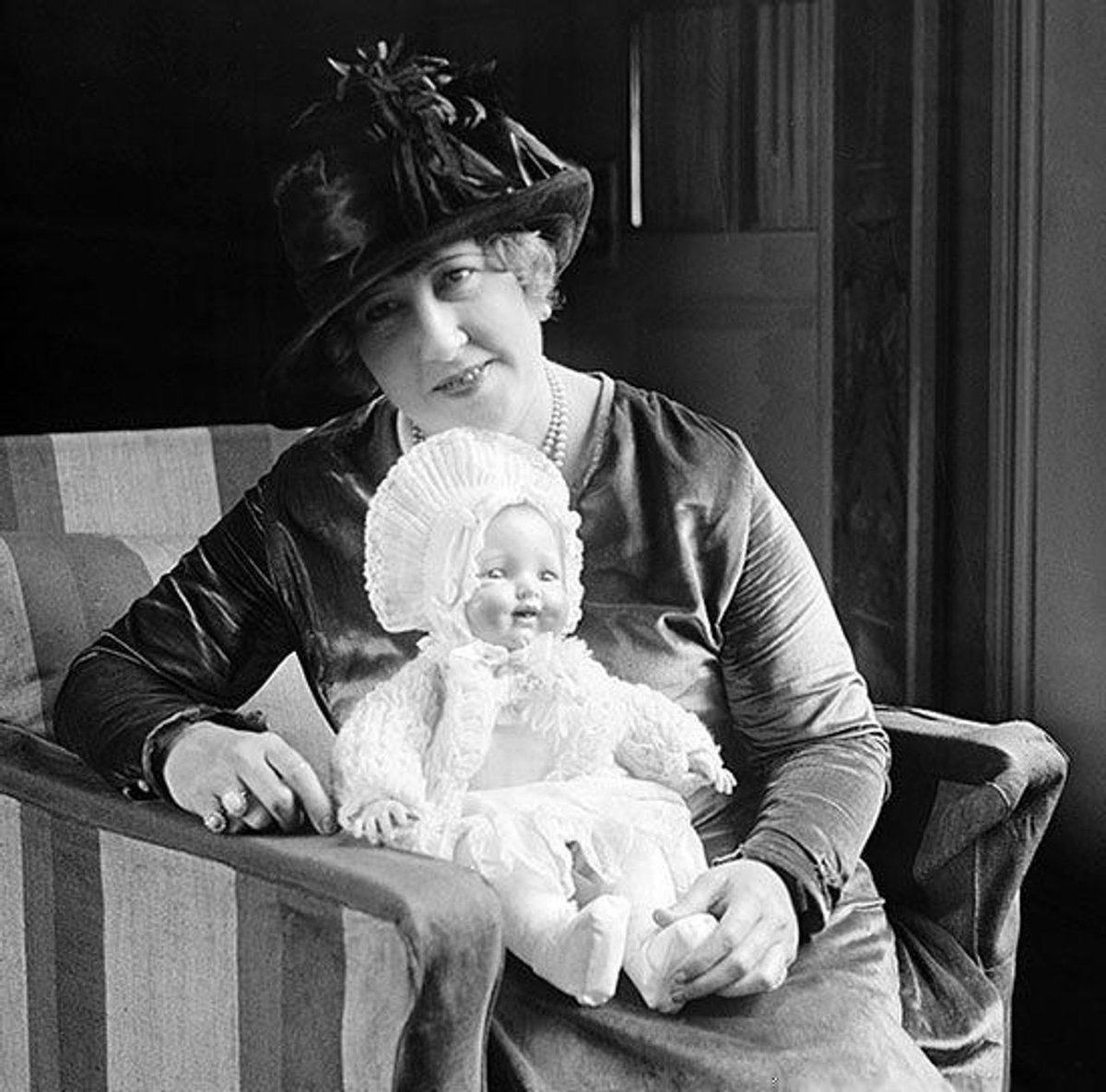 HistorysBside's tweet photo. Our main B-Sider this week is Beulah Henry, one of the most prolific female inventors! Her ideas ranged from products for women, businesses, children's toys &amp; more.  Her various contributions to invention earned her the nickname "Lady Edison."

Her story: https://t.co/aCFyV8pEkS https://t.co/aG0XTmFKFL