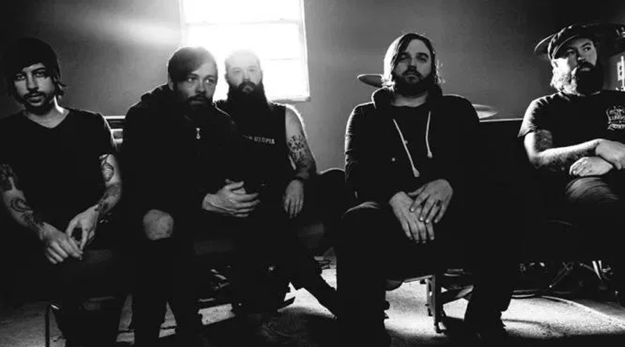 themoshnetwork's tweet photo. Norma Jean, Emery, Aaron Gillespie, Oh, Sleeper & More Set For 2022 ‘Labeled Fest’ Tour | Read More: https://t.co/gjjGPBYnA9
#themoshnetwork #Emery #NormaJean #OhSleeper #Underoath https://t.co/8XIQh57Lvv