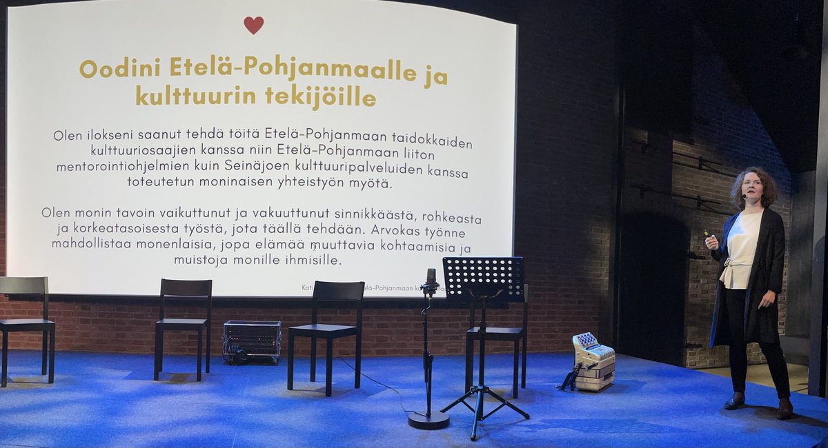 Ensimmäinen #EPkultuurifoorumi käynnistynyt, teemana "toivo". Kati ⁦<a href="/Huovinmaa/">Kati Huovinmaa</a>⁩ pohdiskeli monipuolisesti kulttuurin merkitystä kaupungeille ja alueille. Eteläpohjalaisen kulttuurin rikkaus ja värikkyys auttaa osaltaan luomaan toivoa 👍🏻🤗 <a href="/EPliitto/">Etelä-Pohjanmaan liitto</a>