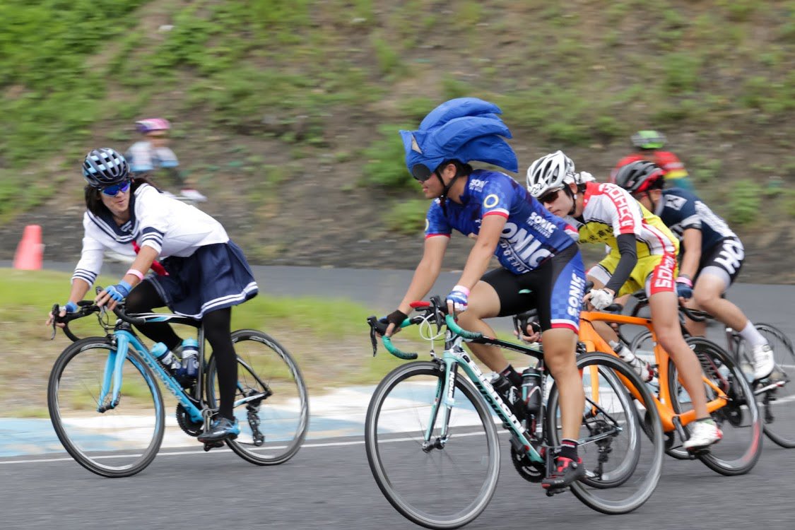major_onoda's tweet photo. 第二回キャラエン
大会が代わって二回目
今回よりバディトライアルの2人で3周を競うレースが追加された
折角なのでシャドウと共に参戦
エンデューロは相変わらず5時間通しでソロだった…なぜだ
バディトライアル3周5:56:77
130周8位
#GSRcup
#キャラエン https://t.co/Nk0zz9S6lp