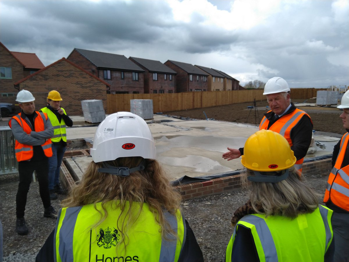 NorthumbriaProp's tweet photo. Big thanx to @HomesByEsh &amp; #JennyDixon @darlingtonbc for showing @NorthumbriaUni MSc #RealEstate students around West Park Garden Village #Darlington lovely way to end module teaching &amp; see @NorthumbriaAlum working for @esh_group @NUGradFutures @NUstudents @muldoon_smith https://t.co/1VXG0ptRs4