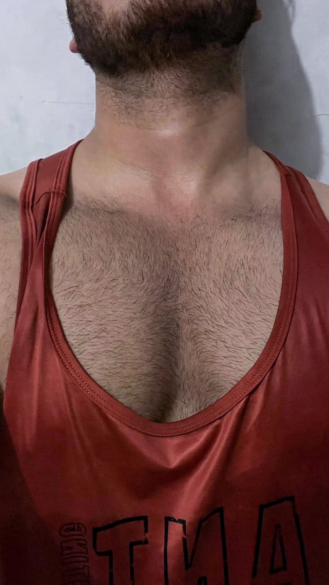 Chest day! #workout #chestday #chest #hairyhunk #hairychests #gay #