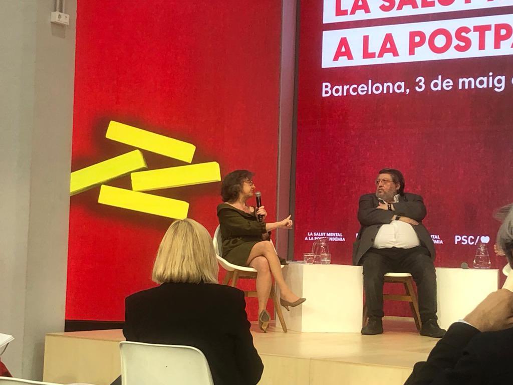 CSM9B's tweet photo. Ahir la nostra Vicepresidenta , la Dra. Lago, va participar com a ponent a la Jornada “La #salutmental a la postpandèmia” en una taula rodona sobre noves estratègies ministerials 2022-26. #Gràcies per convidar-nos a parlar del nostre #modelcomunitari #compromesosamblasalutmental https://t.co/l0eaMexPES