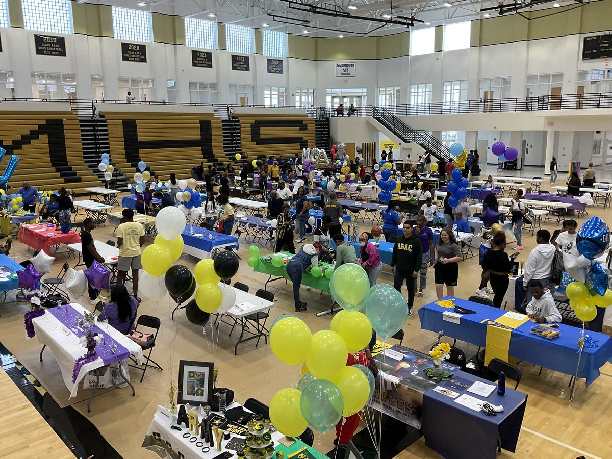 Tony Harris (@mhsgradcoach221) on Twitter photo MHS celebrated our Seniors who made important post-high school choices with Senior Decision Day 2022! Thanks to our awesome College Advisor, Ms. Vu , for putting it all together. <a href="/MHS_WarHawks/">McDonough High School</a> <a href="/AntonioMattox2/">Antonio Mattox</a> <a href="/CoachMikalUwood/">Mikal Underwood, Ed. D.</a> @Rhodes2EDU <a href="/JulissaForbes/">Julissa Forbes 🇵🇦🇵🇦</a> <a href="/DrCrysWilliams/">Principal Crystal Williams, Ed. D.</a> MHS celebrated our Seniors who made important post-high school choices with Senior Decision Day 2022! Thanks to our awesome College Advisor, Ms. Vu , for putting it all together. <a href="/MHS_WarHawks/">McDonough High School</a> <a href="/AntonioMattox2/">Antonio Mattox</a> <a href="/CoachMikalUwood/">Mikal Underwood, Ed. D.</a> @Rhodes2EDU <a href="/JulissaForbes/">Julissa Forbes 🇵🇦🇵🇦</a> <a href="/DrCrysWilliams/">Principal Crystal Williams, Ed. D.</a>
