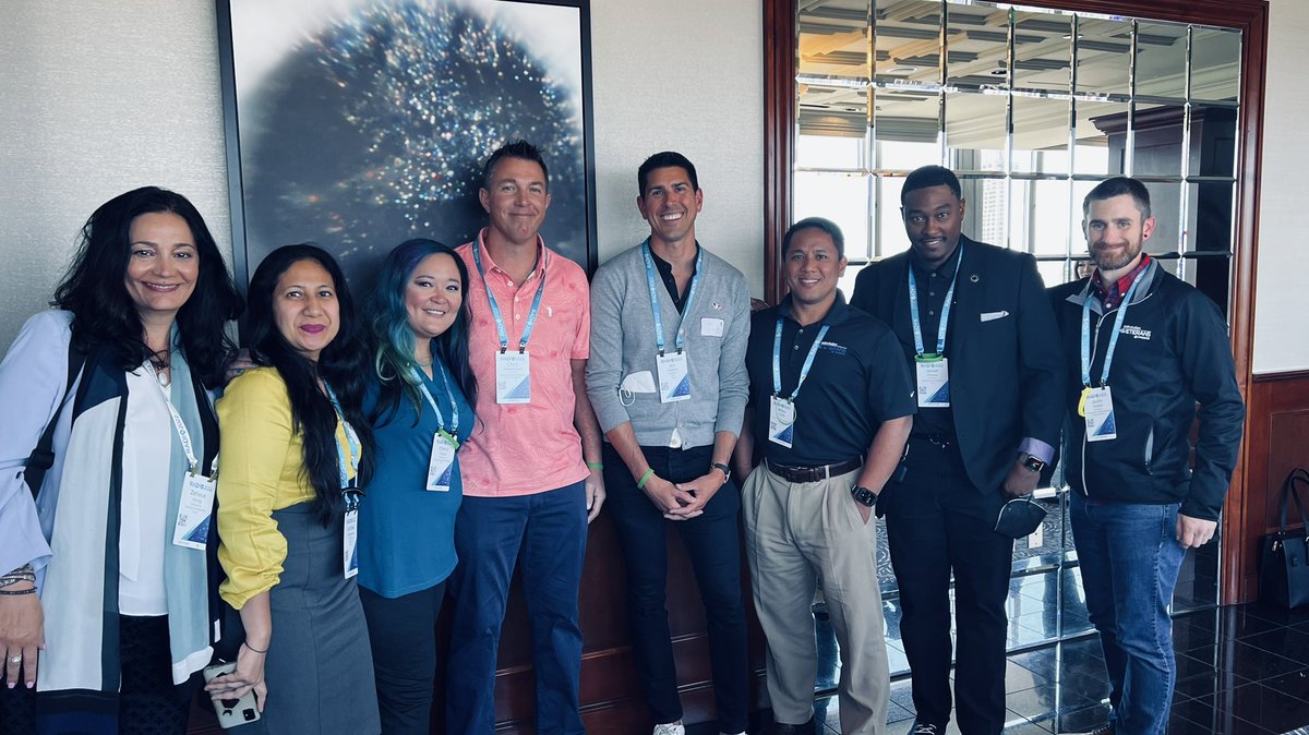 SillyCee's tweet photo. Spent the past few days in SF at our internal conference, and it’s been one of the best work experiences I’ve ever had! Truly inspirational. #vmwarelife #radio2022 https://t.co/3bLcBpeJhf