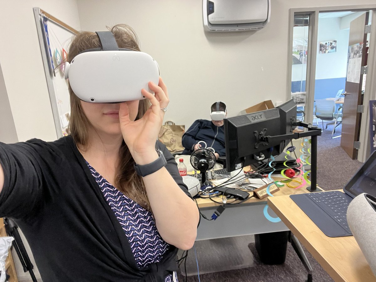 MsLynnNichols's tweet photo. So much fun the the #GilmanWellnessFair! We were so excited to set up the Oculus for the meditation station (and test them out, too)! @GilmanSchool #GilmanSTEM https://t.co/mssldxNnCj