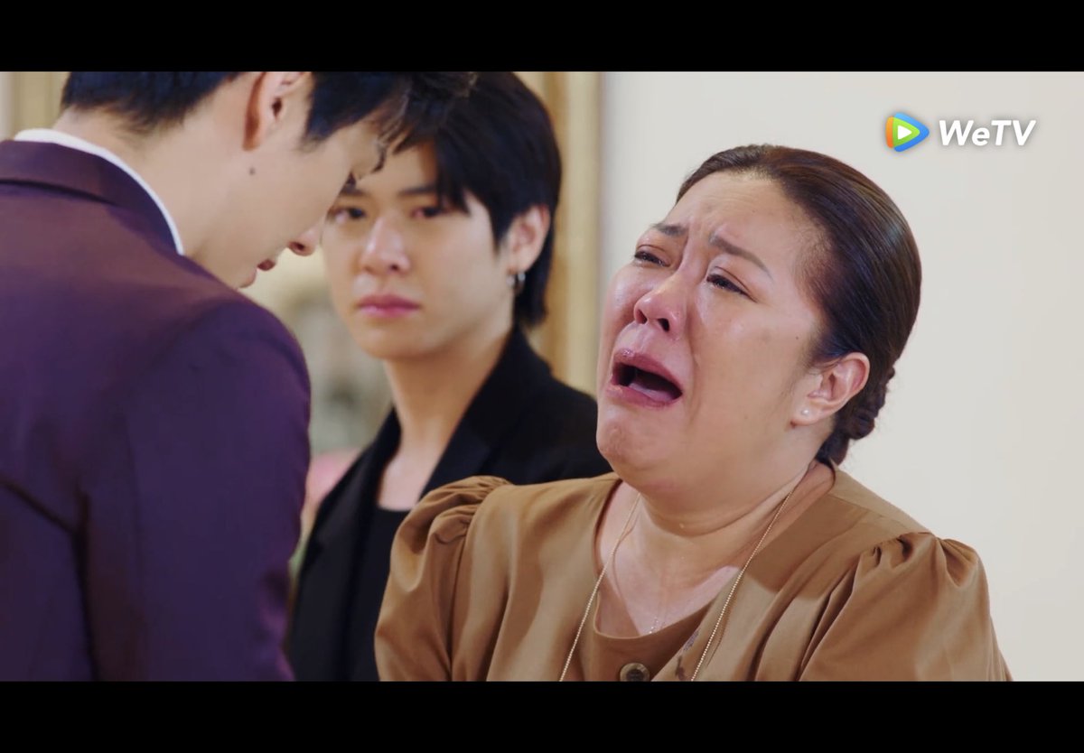 push_pudding's tweet photo. ยกซีนนี้ให้เป็น best scene ในดวงใจไปเลย ซีนใหญ่มาก ตั้งแต่คุณลมเปิดประตูเข้ามาในบ้านแล้วพยายามข่มอารมณ์เก็บความรู้สึกจนมันสุดๆถึงพูดทุกอย่างออกมา ทุกคนสื่ออารมณ์ออกมาได้ดีจนตกใจ ทั้งป้าปัดที่ร้องไห้เหมือนคนจะขาดใจจริงๆ คุณลมก้มกราบและบอกอยากเรียกย่า (1) #จังหวะหัวใจนายสะอาดEP19 https://t.co/OdUn4ruVNt