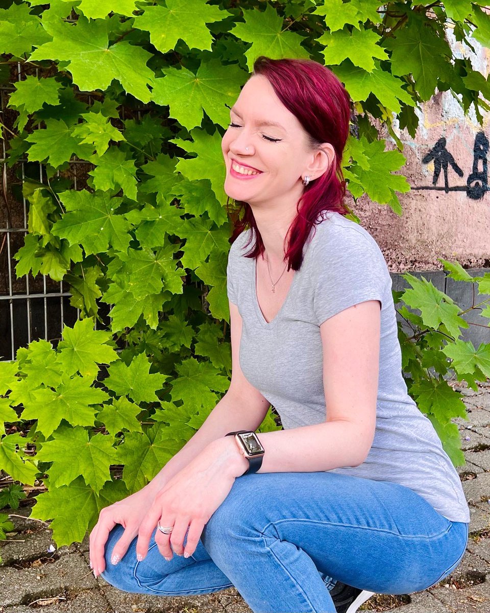 minjas_official's tweet photo. Lachen ist gesund und vor allem ansteckend! 😊 Hoffe ich kann euch mit diesem Bild auch ein kleines Lächeln ins Gesicht zaubern. Ihr könnt mich mit euren Lieblings-Witzen auch gerne in den Kommis zum Lachen bringen! 😃

#minjas #outdoor #lachen #lächeln #gutelaune #happy #smile https://t.co/JkCaCG2nTU