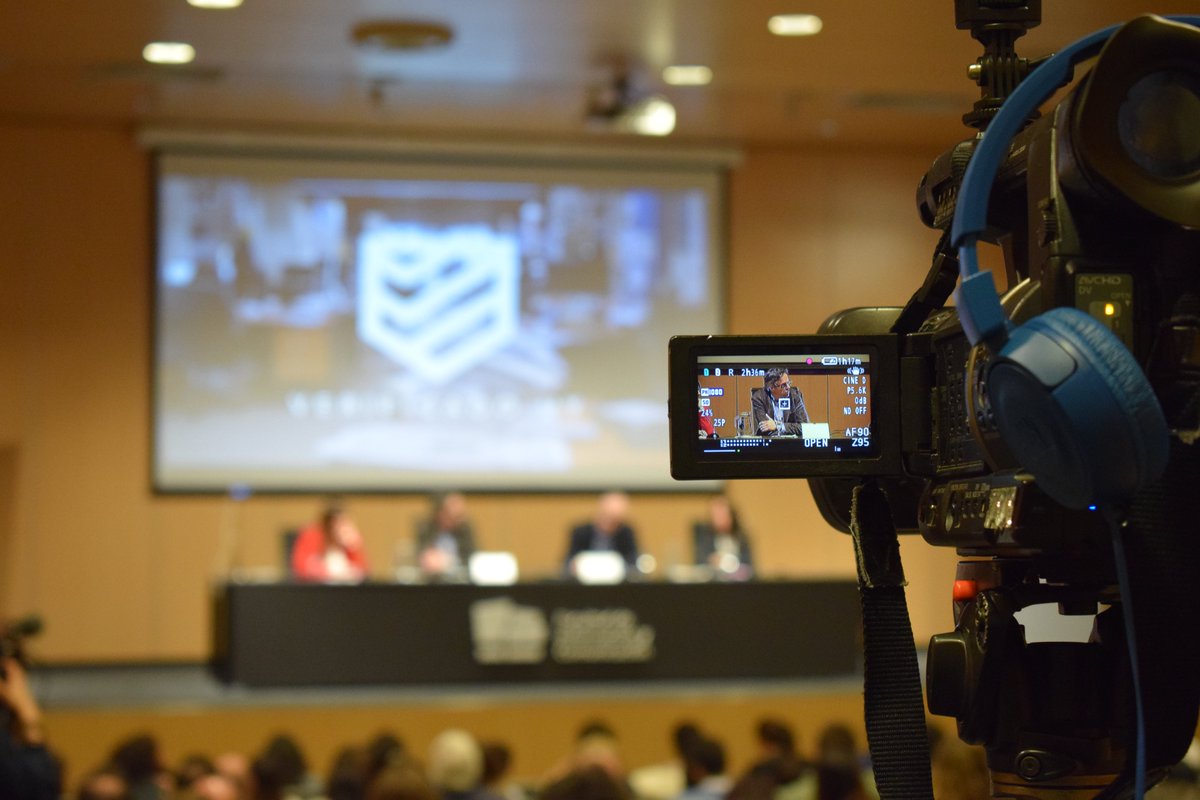 Práctica preprofesional para estudiantes de Comunicación: 

🔸 APEX Cerro
🔸 Programa Integral Metropolitano de Udelar. 
🔸 Portal web de la Asociación de la Prensa Uruguaya.

🗓 Nuevo cierre: 18 de mayo de 2022 

🔗 fic.edu.uy/noticia/practi…