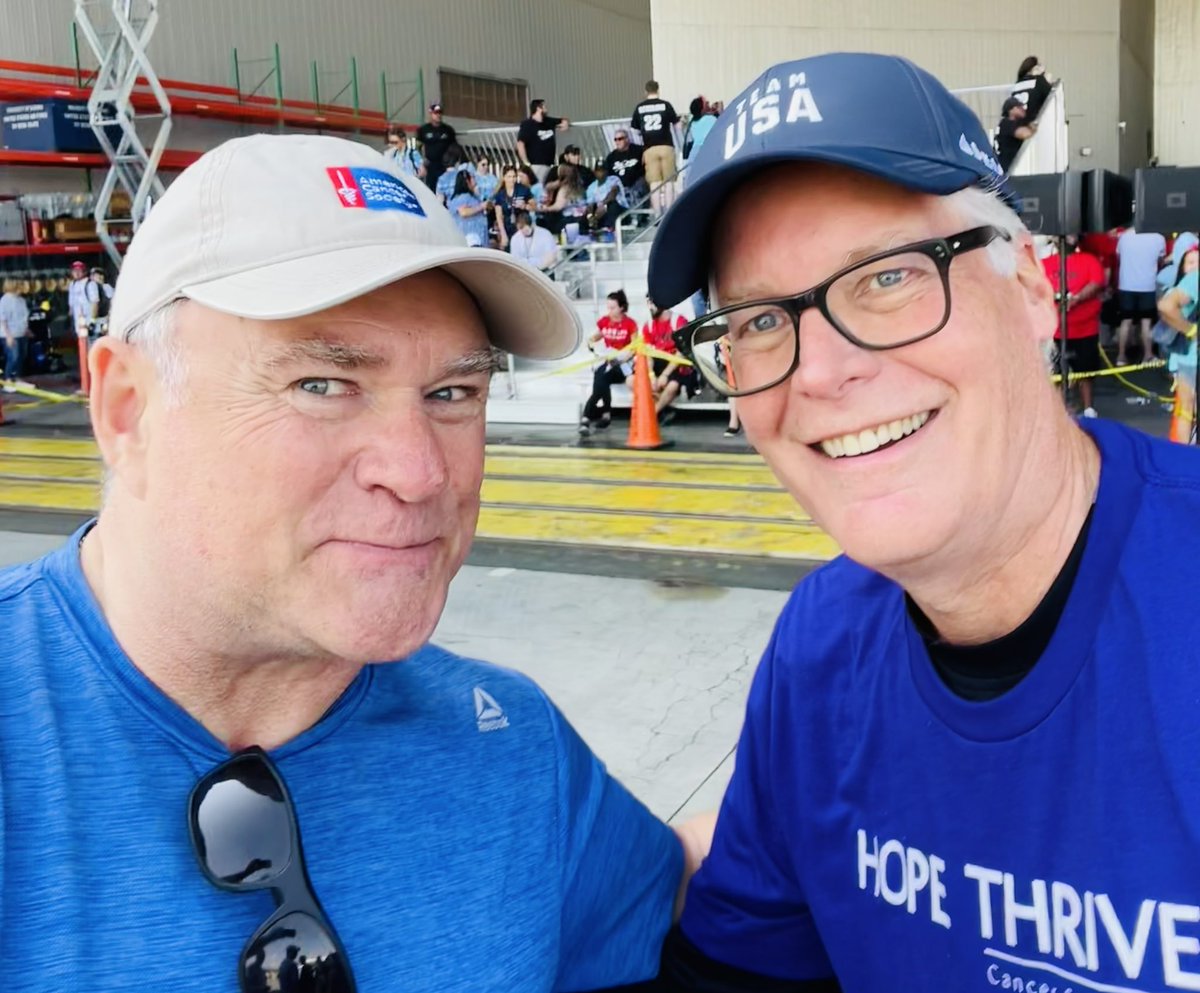 mckayWSB's tweet photo. Seen @Delta #JetDrag &amp; #RelayForLife NOW @ATLairport Delta’s CEO! “No Mr. Bastian…I didn’t eat the last @BiscoffCookies in the cookie jar”! #AmericanCancerSociety https://t.co/z2t5DCskln