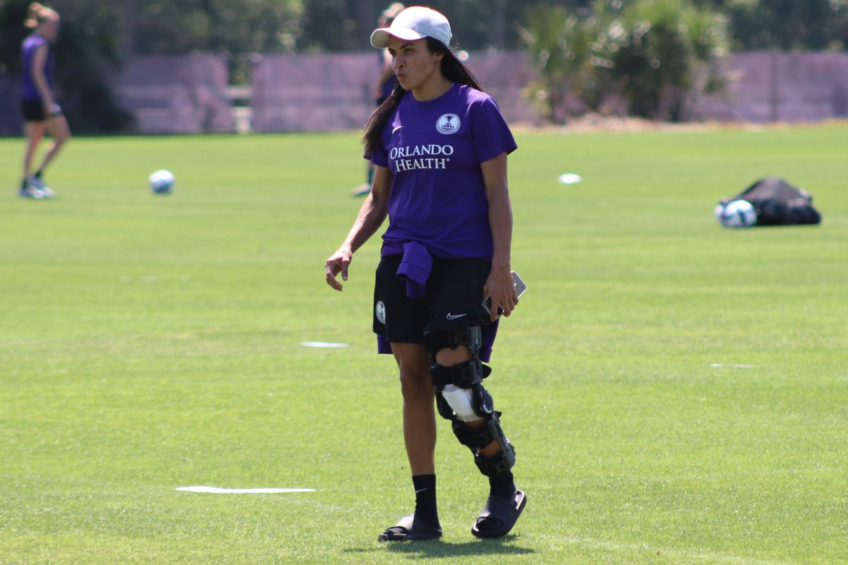 AustinDavid22's tweet photo. #PrideofOrlando captain Marta has been a regular around the training complex since her ACL surgery last month.

HC Amanda Cromwell said of Marta "She's still our captain, she's still one of the best players in the world. She's team first and she wants this this club to succeed." https://t.co/n7z4NGqaFR