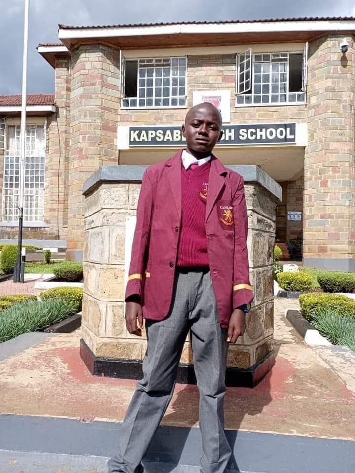 LilKoima's tweet image. Heartwarming! Kapsabet boys receives another A student material, all the way from Turkana County. Break that glass ceiling son, make your parents proud. You are halfway there.