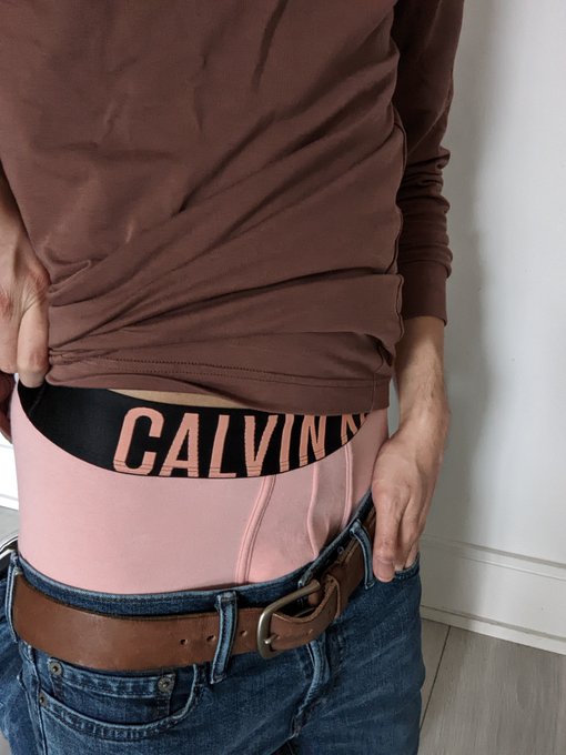 Who else loves these undies! 🍑

---
#sag #sagging #sagginglow #lowsagger #inmycalvins #underwearfetish