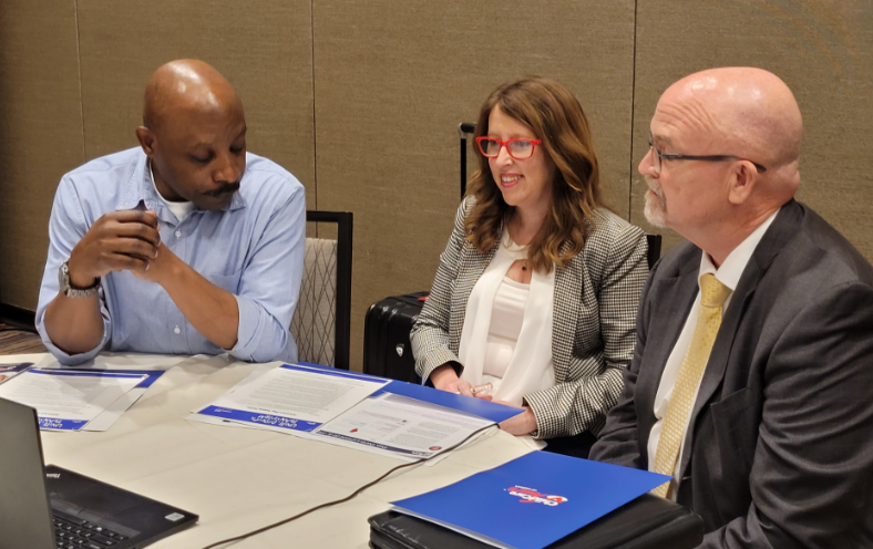CrissysAngels's tweet photo. @CongressmanRaja's staff member Aaron Campos met with our IL #childcare advocates: Alpha Jackson (Trinity Child Care Programs), Danette Connors (@YWCAChicago), and Dan Harris (IL Network of CCR&amp;Rs). #ActWithCCAoA22 #ccaoaSymposium22 https://t.co/JIb7PJAWmM