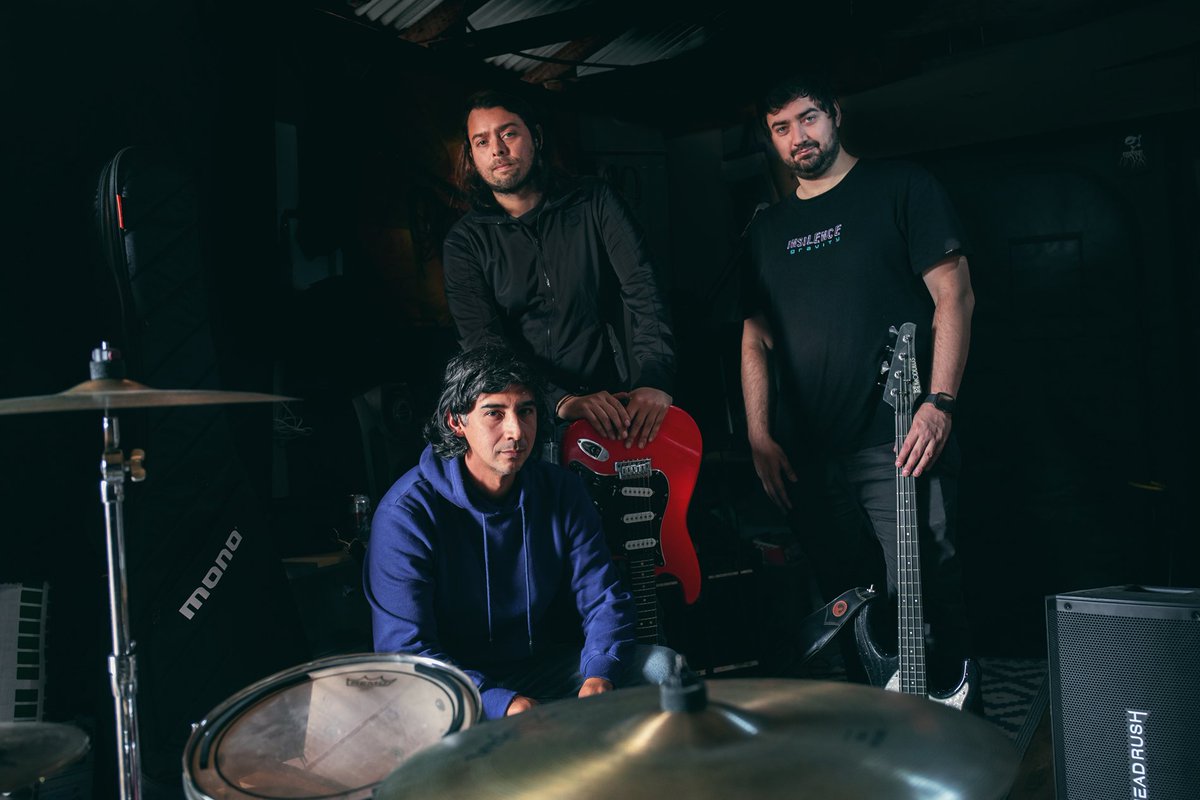 Galactor83's tweet image. 27 de mayo #competabanda en vivo en teatro municipal de Quilpué. Entrada liberada
#musicachilena #musicaenvivo #rockchileno #quilpué