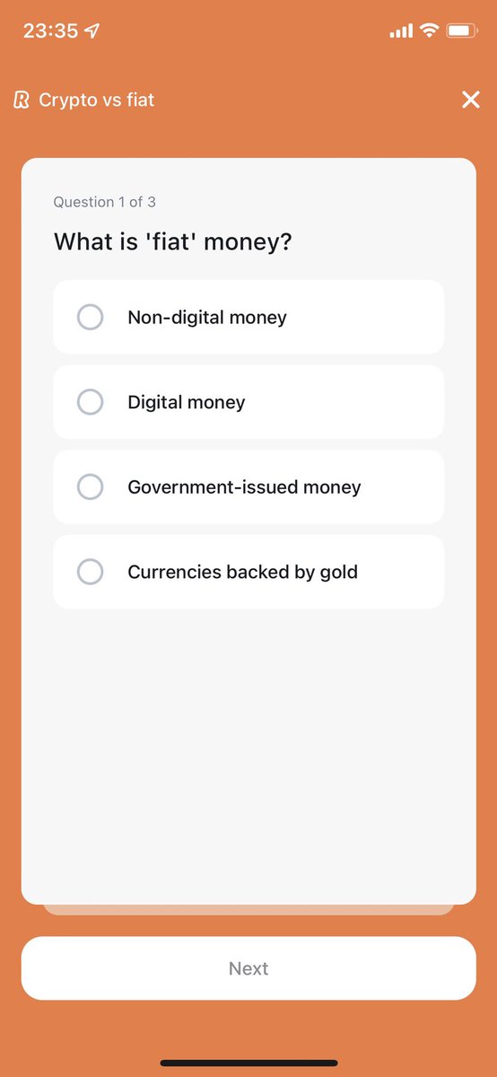 Lynxabi's tweet image. Spot the difference between @BitcoinLessons_  and the @RevolutApp lessons 

CTRL C CTRL V going on over there and switched out bitcoin with shitcoin 

Scumbags