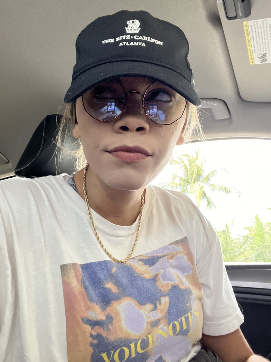 ericasadee's tweet photo. found out @charlieputh is playing a show in ATL while wearing a @charlieputh shirt and an @RitzCarlton ATL hat is this a sign https://t.co/fmSO677LQ0