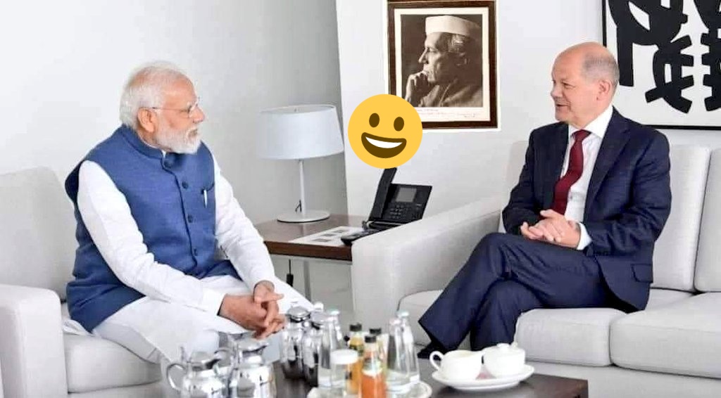 avithanvi's tweet photo. जहां भी जाओगे हमे पाओगे। #ModiInBerlin https://t.co/xDhK0Z09sq