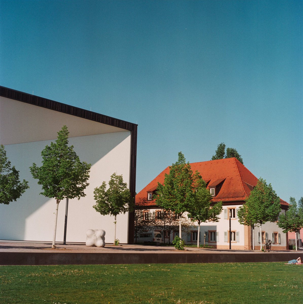 dompuerta's tweet photo. #portra400 #yashicamat124g #120film https://t.co/3weM4L6f4N