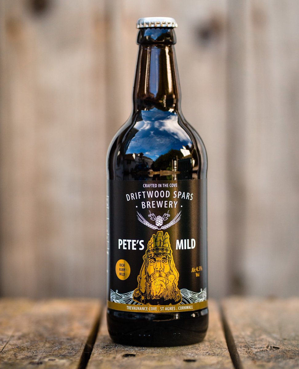 DriftyBrewery's tweet photo. We're thrilled to announce that Pete's Mild won Bronze at SIBA southwest beer fest at Tuckers Maltings!
This deep ruby mild with velvety black treacle notes finishes with thirst quenching berry flavours.
#handcraftedbeer #SIBA #BronzeSIBA https://t.co/ohGRNFIrGB