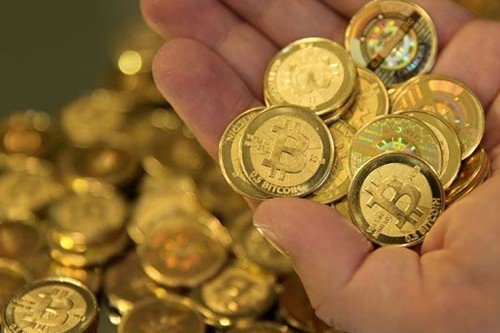 crypto5588's tweet photo. 币安会员数据出售，Coinbase交易所数据购买，FTX会员数据采集，Kraken会员数据，加密货币会员一手数据纸，飞机联系https://t.co/HD7zixQL0Q https://t.co/kHTQNi97zO