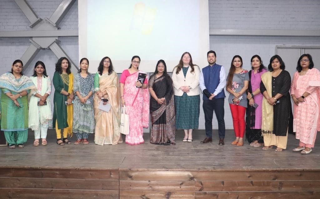 UCBofficial's tweet photo. More #ucbinternational partnerships in the making! Thanks to @NSDCINDIA + @ims_noida - we look forward to working together and making international education accessible. #ucbofficial #indiauk #educationforall #educationalpartnerships #cgibirmingham #britishcouncil #NSDC #imsnoida https://t.co/L8G7M20KhI