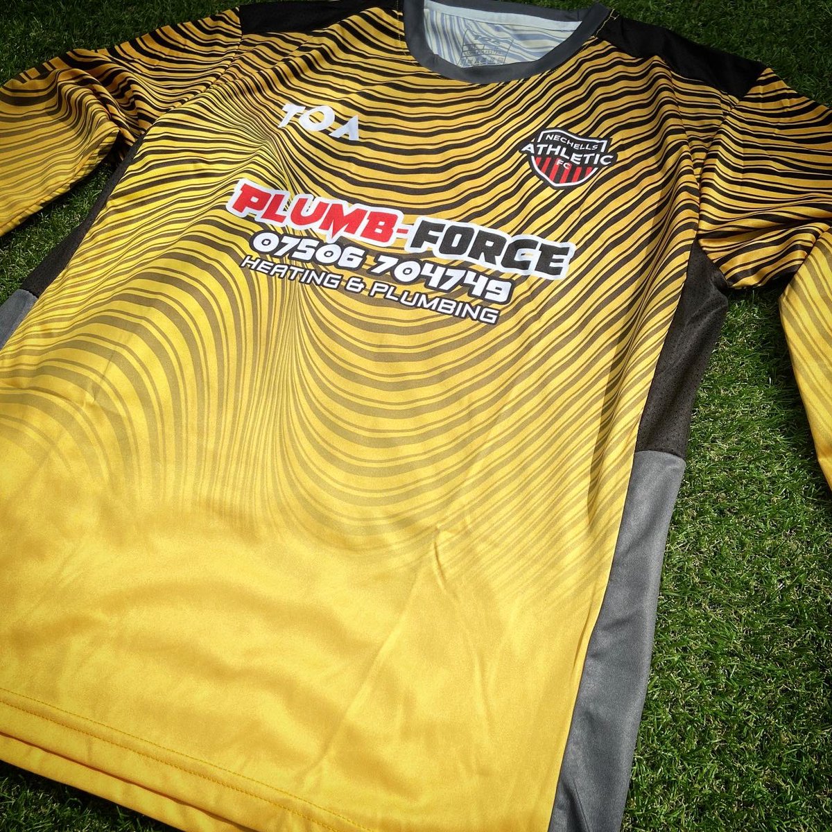 Some eye catching new GK Jerseys for Nechells Athletic!