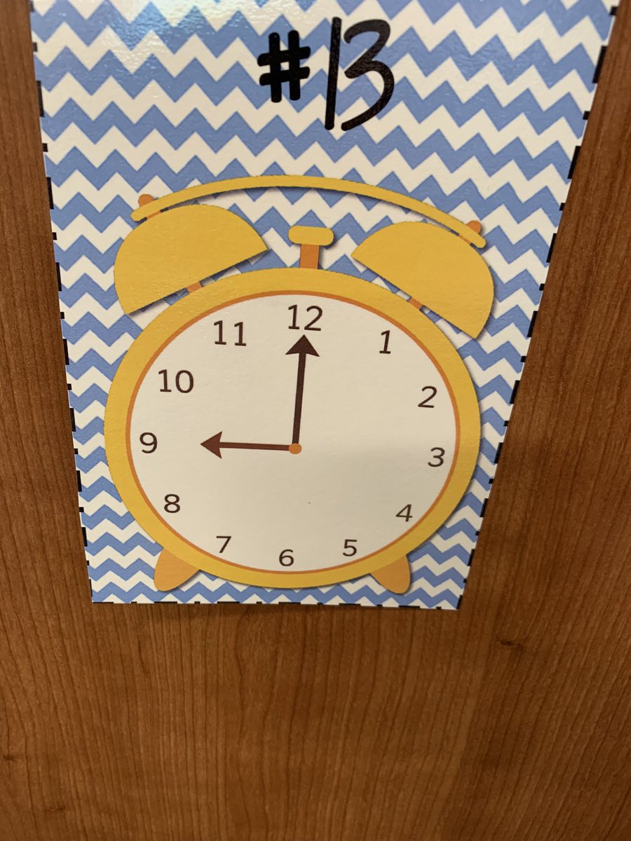 MrsStapletonMJE's tweet photo. Hidden Mickey! #JAGSney #SleepingBeautiesOnDuty https://t.co/jEVLIJlenu