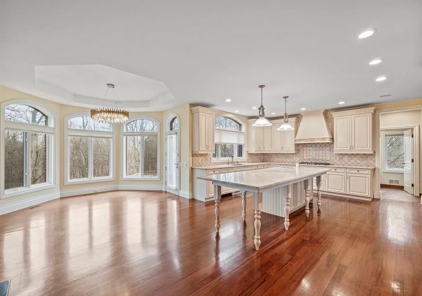 movewithmariah's tweet photo. Here’s what you can get for $1.5 Million in West Bloomfield, MI 🏡⁣
⁣
Would you live here? 👇🏼⁣
⁣⁣
https://t.co/pCdVxn5erp⁣⁣
⁣⁣⁣⁣⁣
Call me today for a private tour!
📲: (248) 379-0023⁣⁣⁣⁣⁣⁣⁣⁣⁣⁣⁣⁣⁣⁣⁣⁣⁣⁣⁣⁣⁣⁣⁣⁣⁣⁣⁣⁣⁣⁣⁣ https://t.co/6n83Ef3pHc