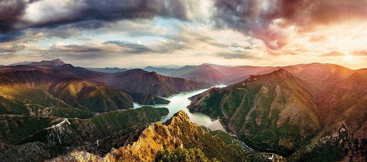 #landscapephotography #ljuboten #kozjak #landscape #earth 
More photos on instagram.com/ivovuk