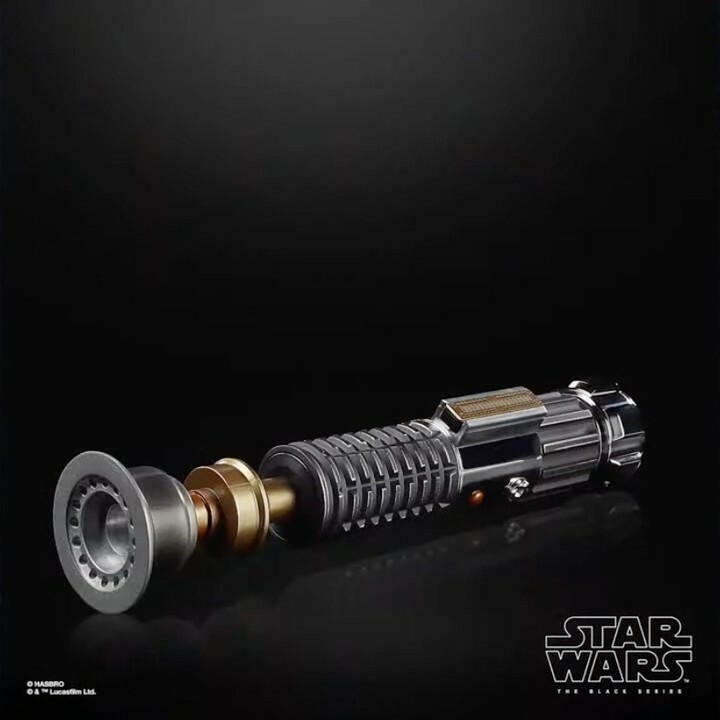 JediNewsNetwork's tweet photo. Obi-Wan Kenobi lightsaber from the upcoming series comes to the premium role-play Black Series line. #fanfirstwednesday #hasbrostarwars #StarWarsDay #MayTheFourth #MayThe4th @starwars @hasbro @hasbropulse #maythe4thbewithyou #theblackseries #thevintageco… https://t.co/MgnZM1oaiN https://t.co/31OjYaYt2X