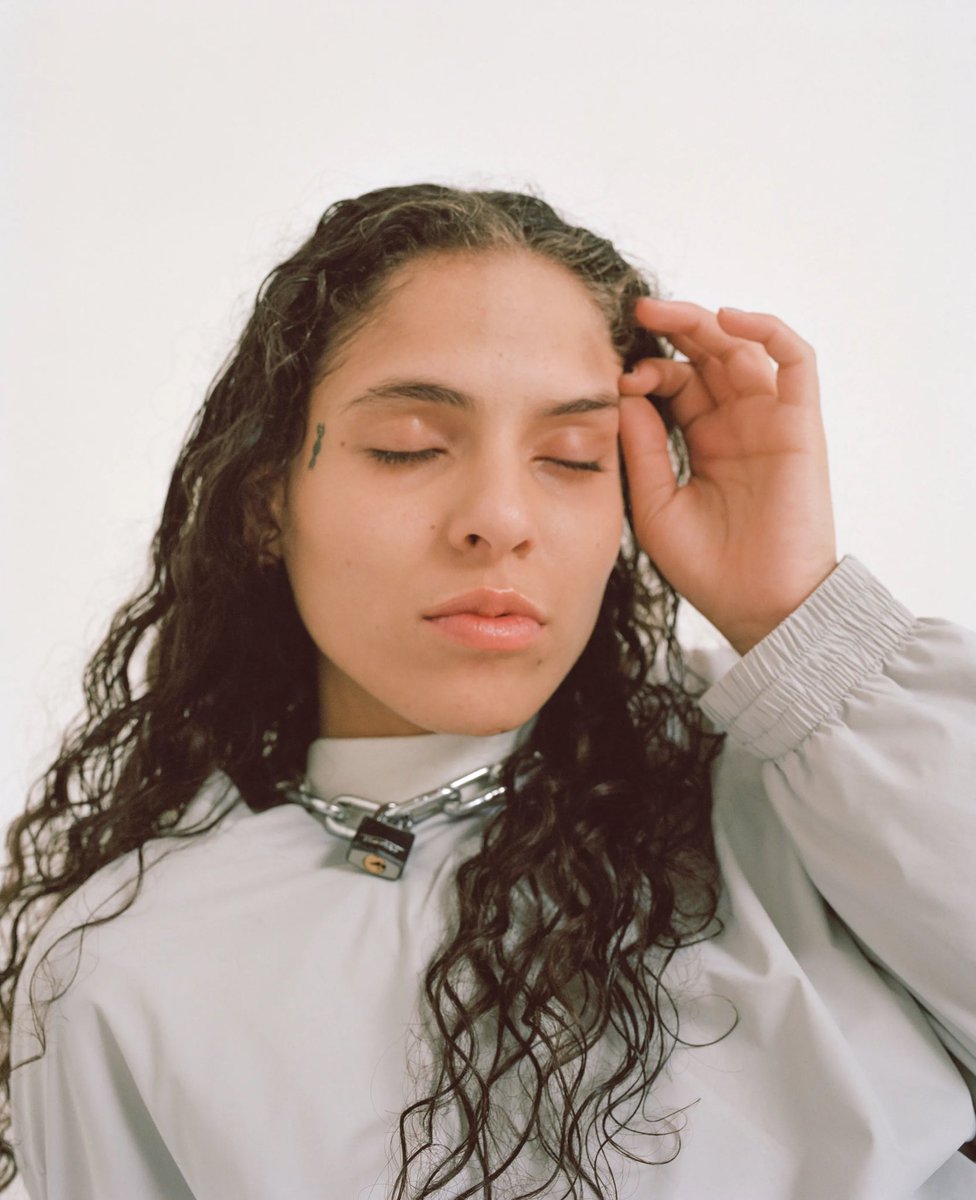 shimmya_'s tweet photo. 070 Shake vient d’annoncer la sortie de son deuxième album pour le 3 juin !

"U WIT ME?" https://t.co/GPsfBacFYo