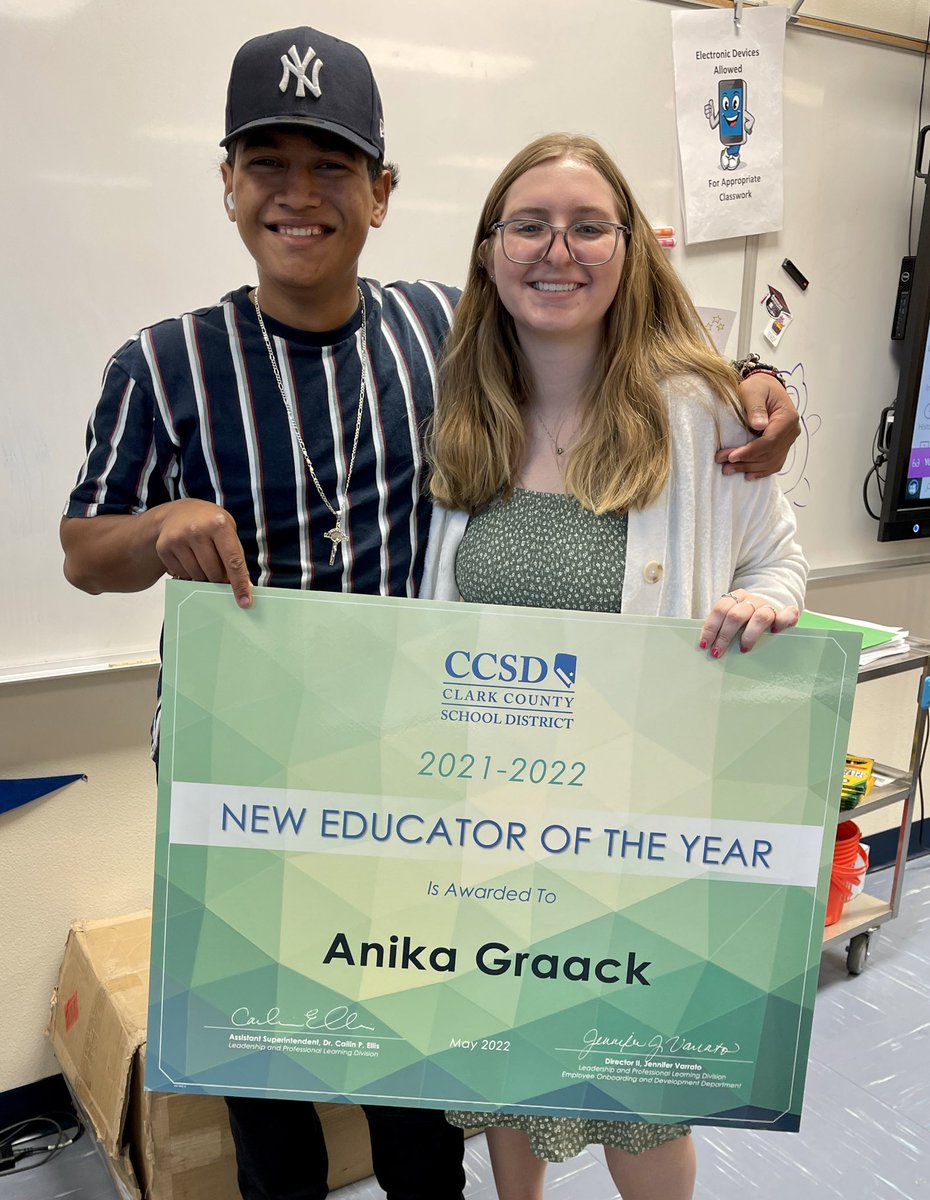 ccsd_eod's tweet photo. Congratulations, Anika Graack, for being recognized as a 2021-2022 @ClarkCountySch New Educator of the Year (High School Category)! #BeGreaterTogether #1ForKids #TeacherAppreciationWeek @ccsd_lpld @SunriseHSMiners @TeamCCSD @anikagraack https://t.co/hmkxRRIyj0