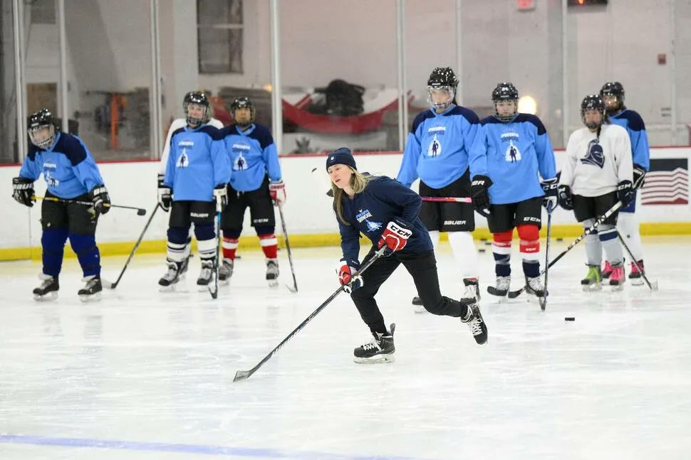 The number of #girls playing #hockey in states where their <a href="/NHL/">NHL</a> team has been working to increase participation is up 71.3% from 2011 to 2021. Sounds like a case for having every team support girls hockey.  #girlssports #girlsinsports #HockeyIsForEveryone  buff.ly/3OKrnLV