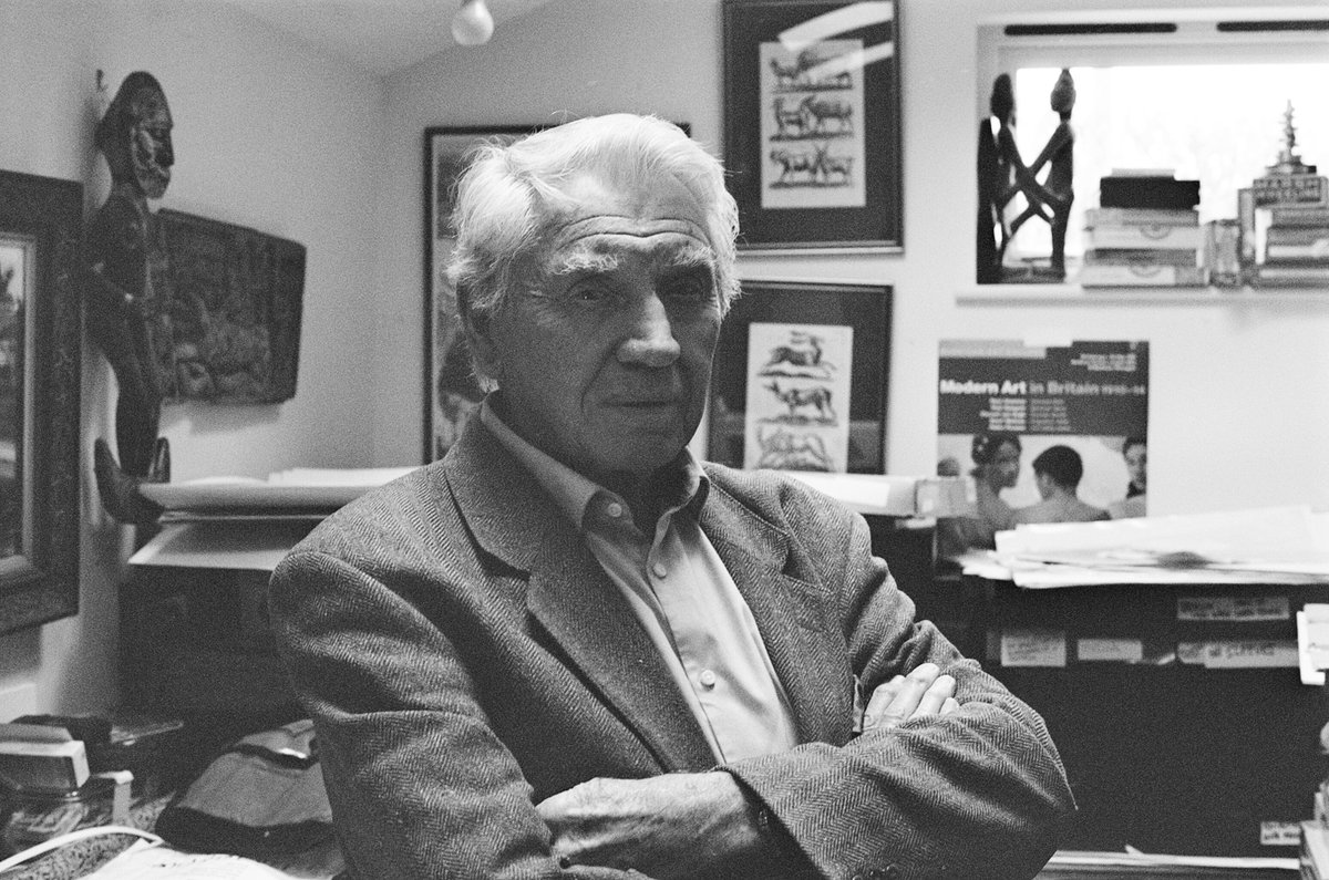 "I did find the people in the North of England much more hospitable... they cared about your welfare."

Don McCullin on his working-class upbringing and the many trips to Northern England during the 1970s.

youtu.be/SL2EW-bjvms 

#AlmostLiverpool8

📷 <a href="/Allan_Melia/">Allan Melia</a>