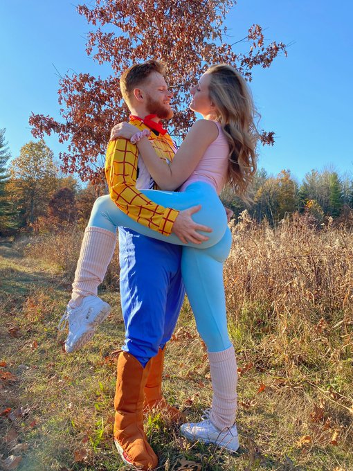 🚨 Major sale alert! 🚨 opened up some super sale slots on our OF to help with travel costs today. Come<a href="/tag/tittytuesday"class="tags"><span>#tittytuesday</span></a>