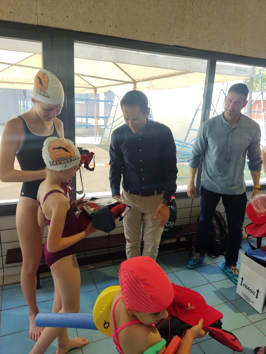 🏊‍♀️🏊 El Gobierno municipal colabora junto a otras entidades para favorecer la integración de niños y jóvenes refugiados ucranianos a través del deporte.

#ODS17 #AlianzasParaLograrLosObjetivos #TalaveraDeLaReina #DeporteEnIgualdad #Colaboración 

👉+info: talavera.es/content/el-gob…